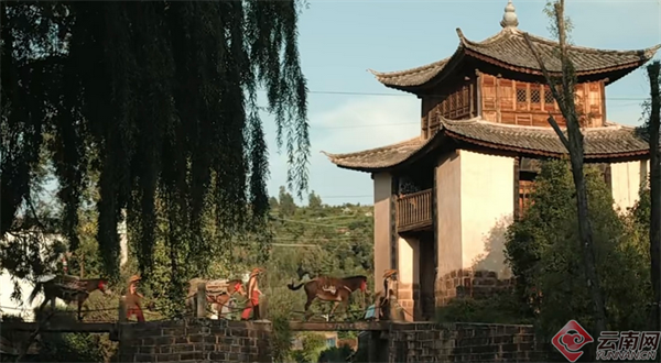 弥渡县位于云南省西部,大理白族自治州东南部.