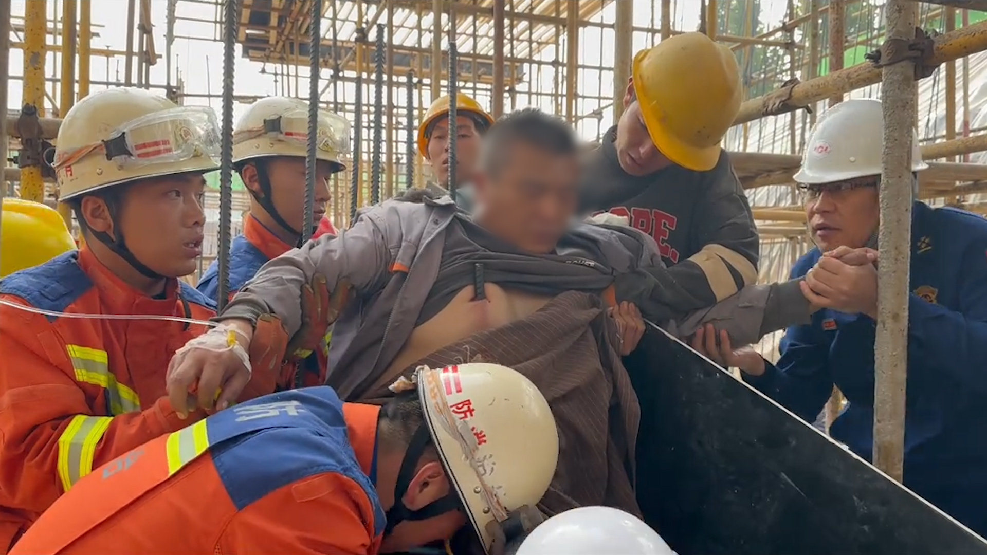 从出生开始坠落