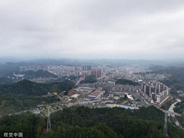 湖南怀化:大中专以上毕业生5年内买房,房企可给予备案价下浮20%优惠