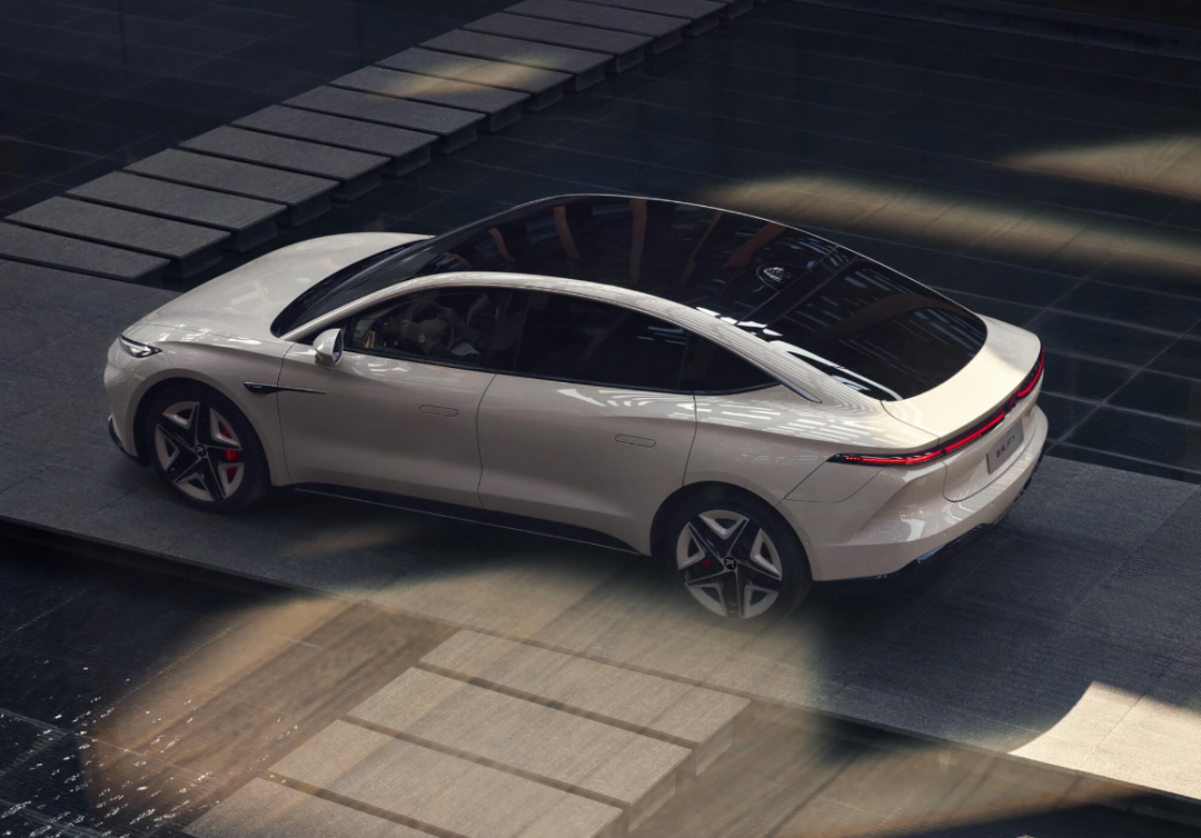 16万元起，高颜值高性价比，这三款中大型轿车值得推荐！