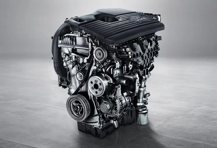 全系8AT，轴距超2米7，悬架软硬可调，透明底盘，15万可买！