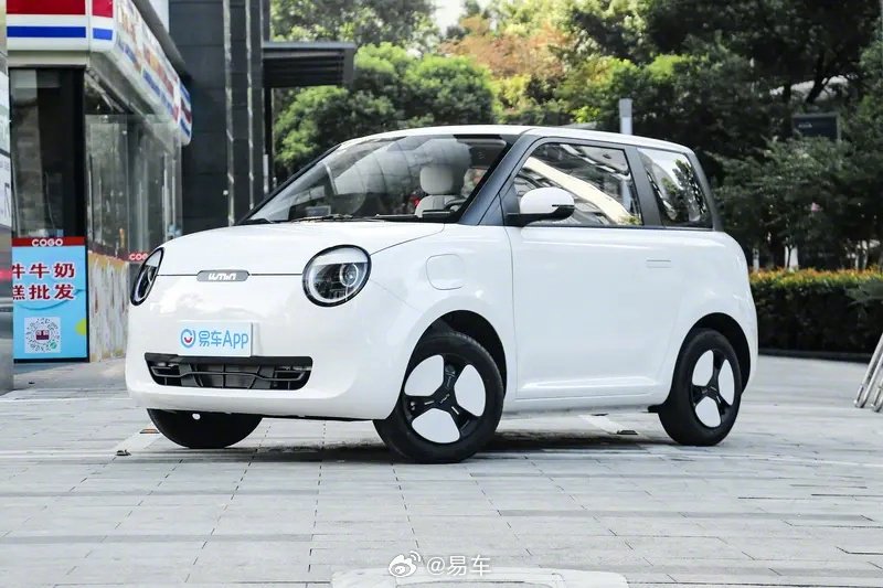 长安lumin 301km蜜沁款将于今日上市 定位纯电动微型车