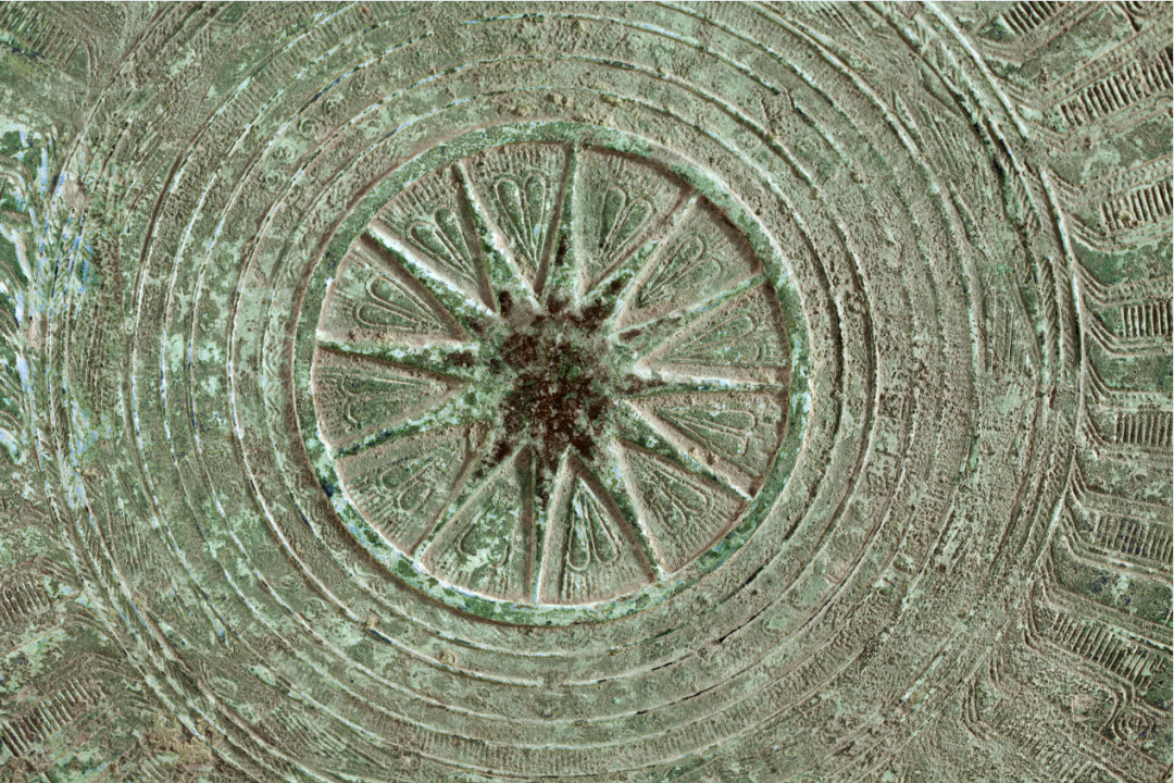 冷水冲型铜鼓鼓面太阳纹.(王梦祥 摄)