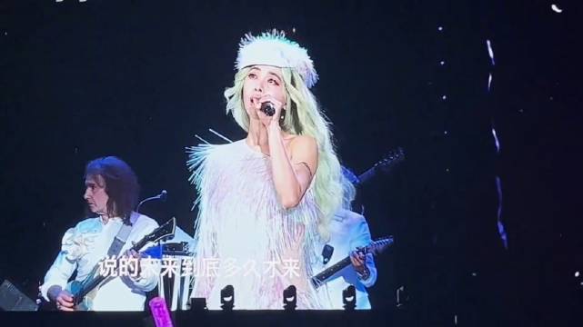 倒带每一句歌词的尾音都是ai……|蔡依林|周杰伦|间隔_新浪新闻