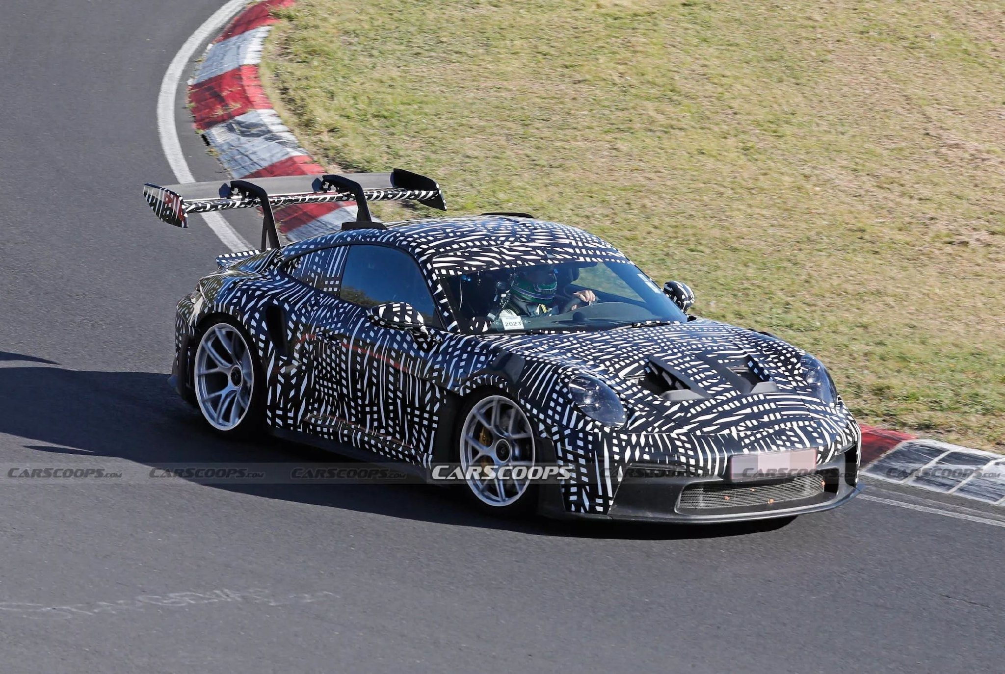 保时捷911gt3rsmantheyracing套件版在纽北赛道测试