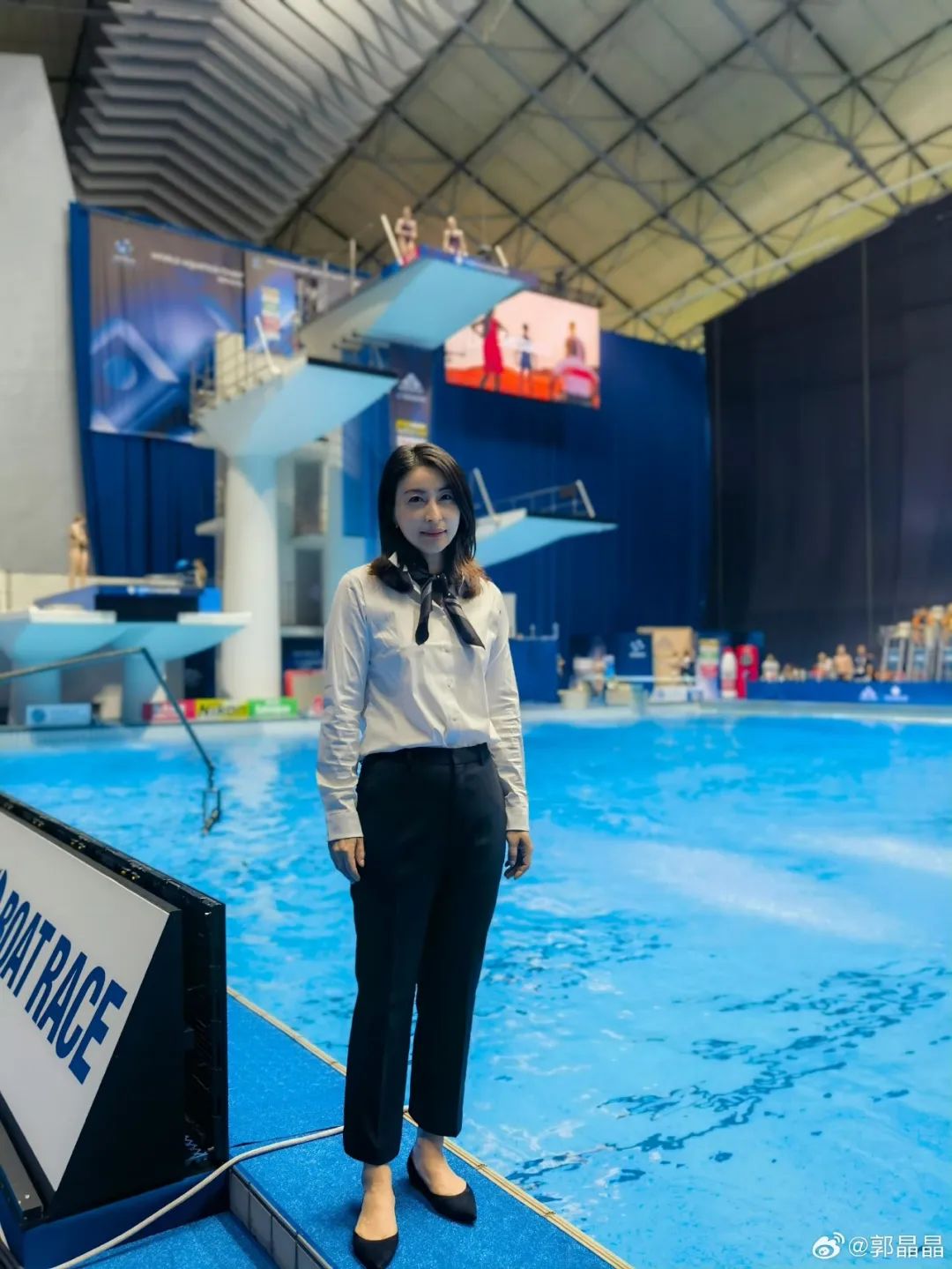 这一年,郭晶晶刚满40岁,虽然她谦虚地说着惭愧,但回看曾经体育生涯