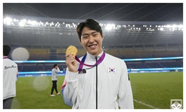 李刚仁赢姆巴佩,球迷惊叹大巴黎首秀!另一个孙兴慜登场|巴黎圣日耳曼|球迷|李刚仁_新浪新闻