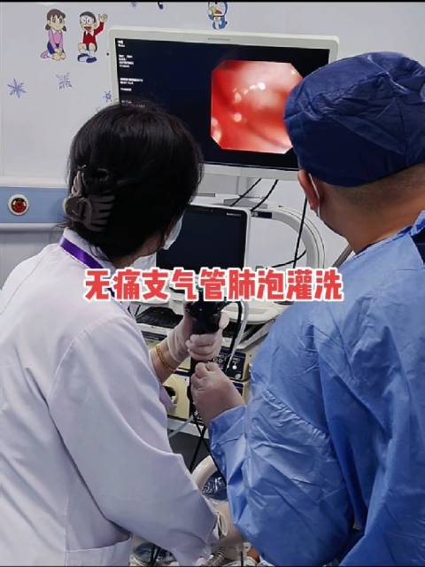 严重肺不张的,还是建议做支气管镜,把痰栓取出来……|肺部疾病|支原体肺炎|支原体|肺炎|黏膜_新浪新闻