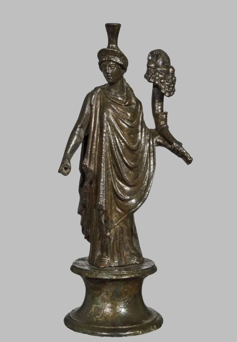 伊西斯—福尔图纳青铜雕像,青铜,公元1世纪,高17厘米,直径6厘米,庞贝