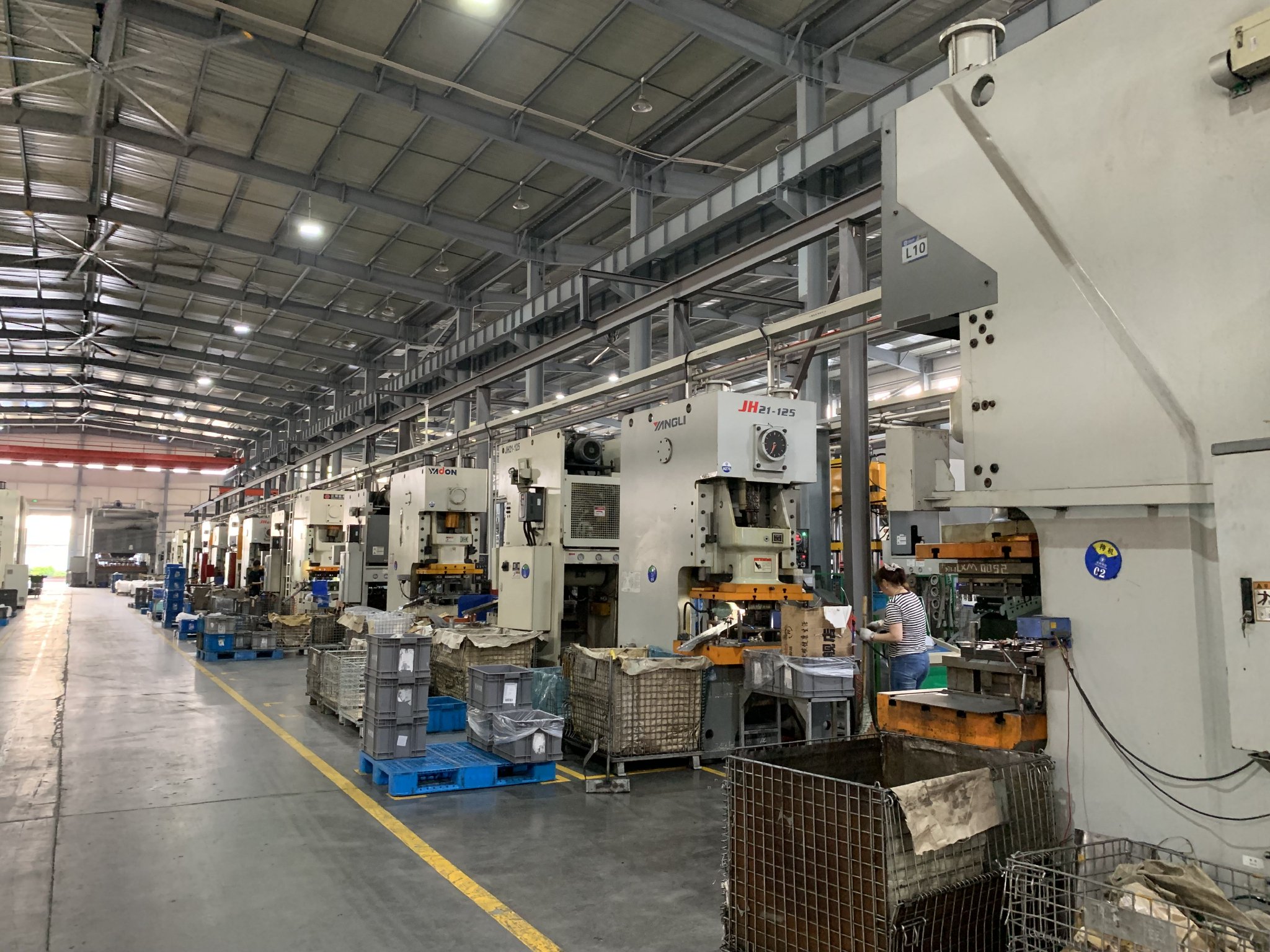 杭州宏骏汽车零部件有限公司生产车间.萧山区经信局供图