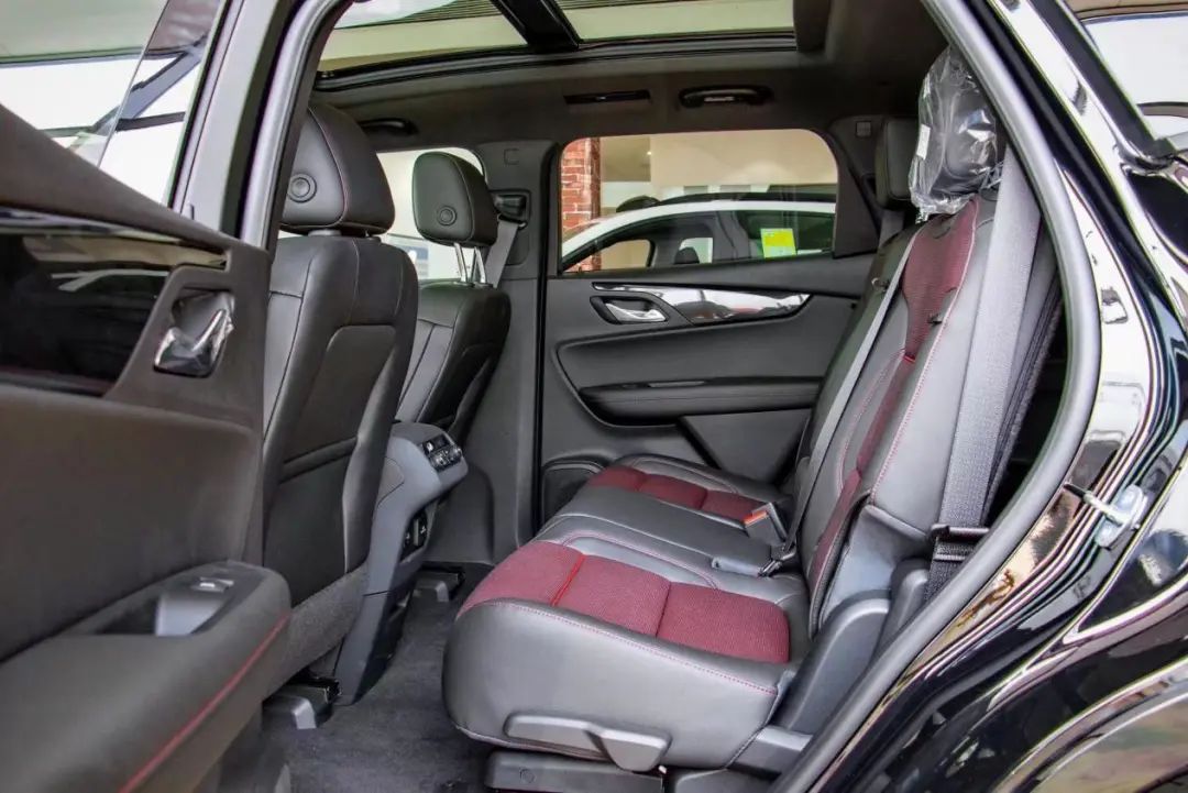 全系2.0T+9AT，后排堪比大沙发，19万可买，还看啥CR-V！