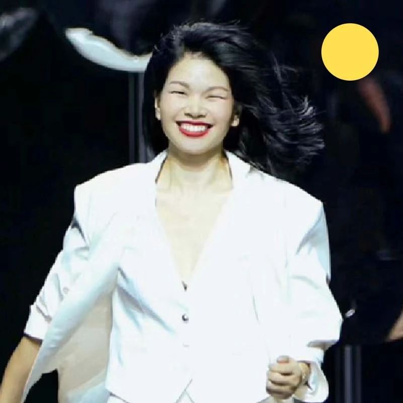 中国初代超模一夜刷屏,C位的她可太美了|时装秀|吕燕|马艳丽|琦琦|模特_新浪新闻