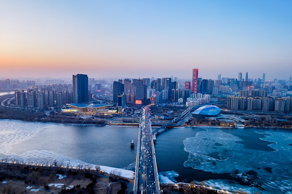 辽宁经济稳中向好:沈阳,大连前三季gdp增速均跑赢全国|沈阳市_新浪