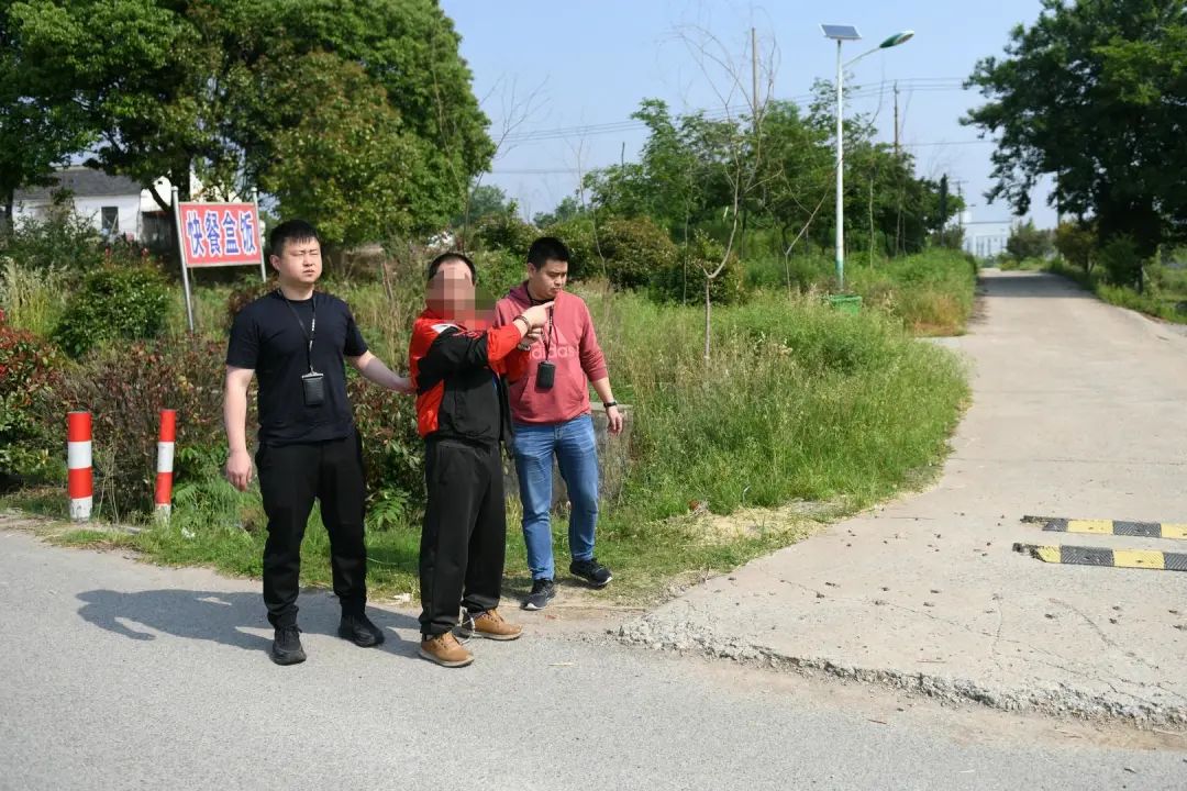 犯罪嫌疑人付某阶辨认现场