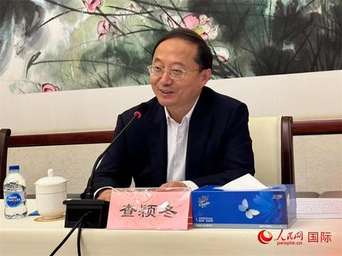 10月31日,苏州市人民政府副市长查颖冬在第五届中法文化论坛媒体吹风