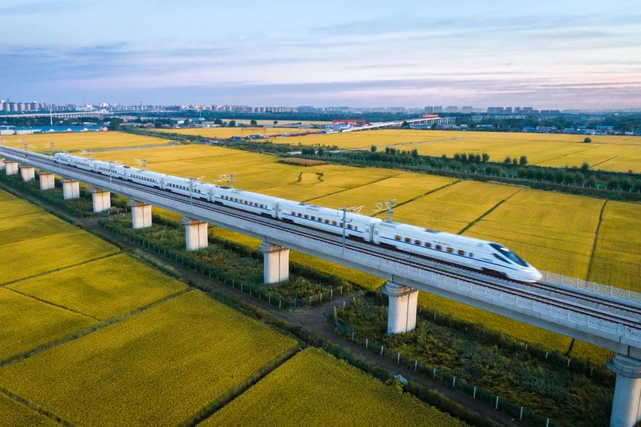 高铁通达四方!这座东北古城,值得一去|朝阳市_新浪财经_新浪网