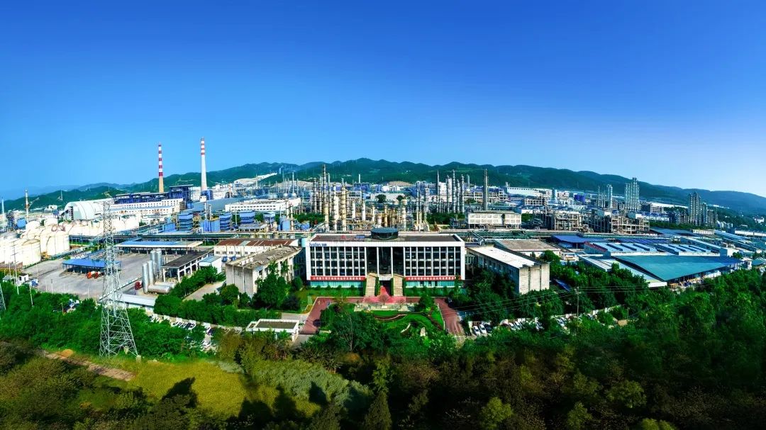 重庆华峰新材料产业园。何乾健 摄