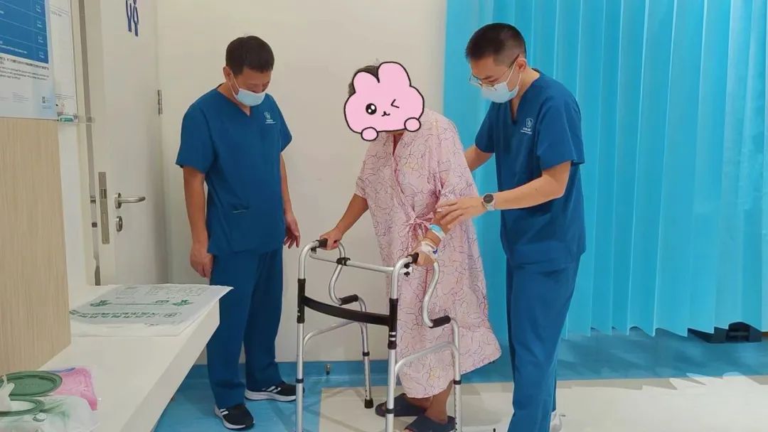 为什么骨科用摆锯华南首例！MAKO机器人辅助完成单髁置换术，术后第一天就能独立行走_https://www.jmylbn.com_新闻资讯_第5张