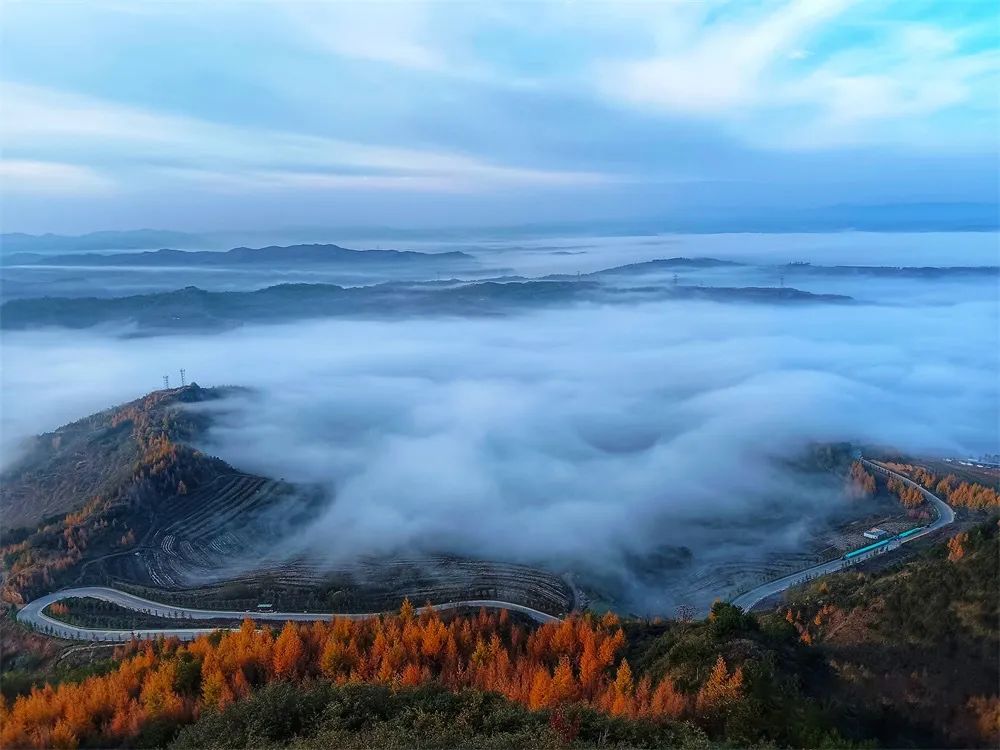 西和县云华山秋景.董旭辉 摄