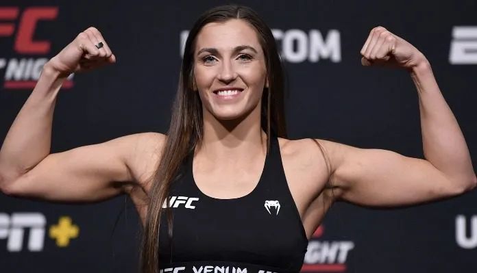 其中包括2019年点数负于安德里亚·李,2020年2月点数战胜玛拉·罗梅罗