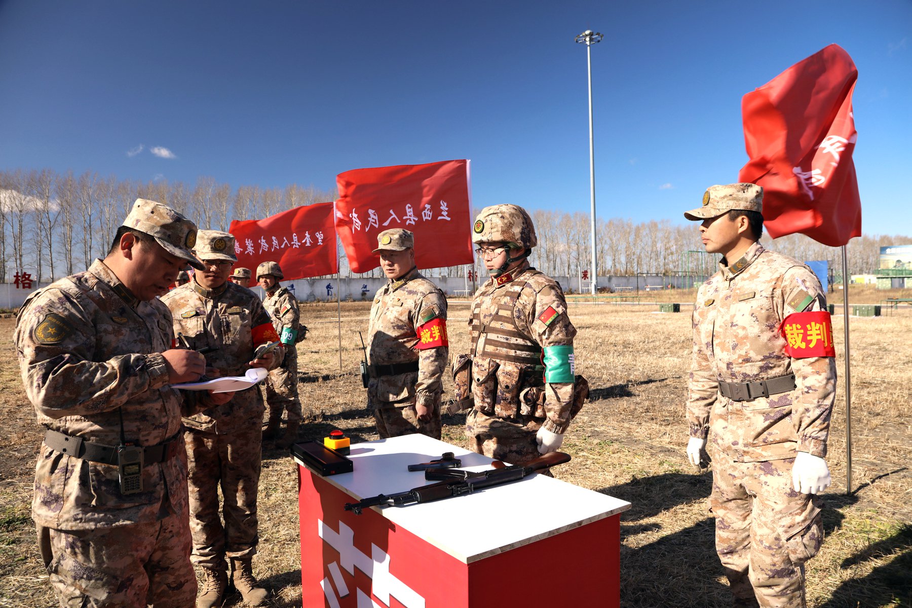 绥化军分区百名民兵军事比武"向战而行"