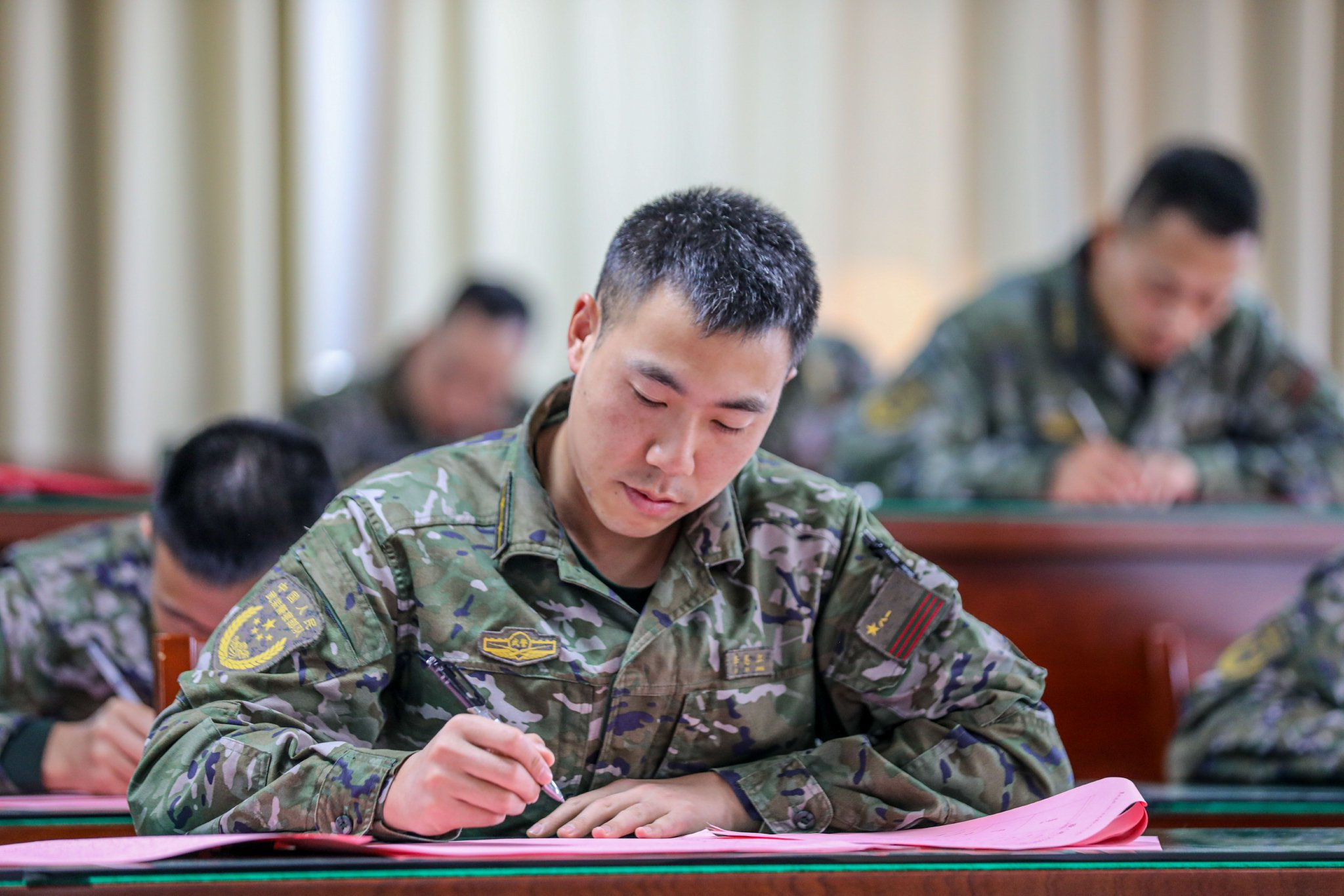 武警贵州总队举办第二届军事运动会|军事运动会_新浪财经_新浪网