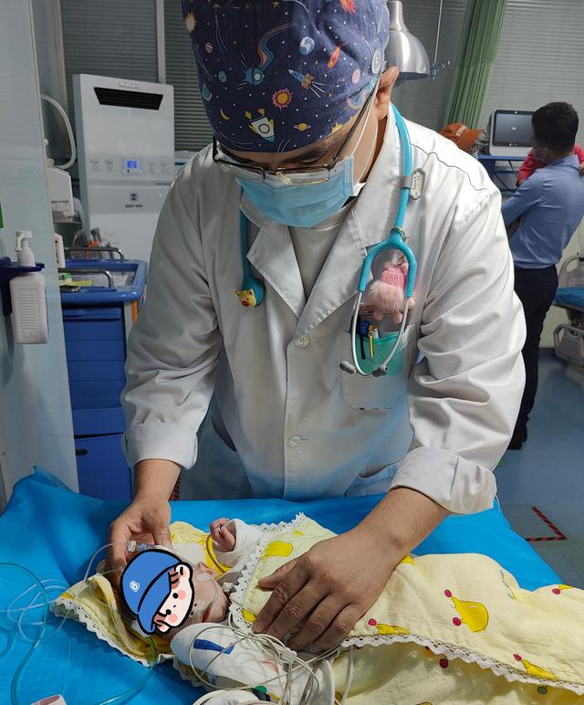 从攒药品说明书到一键搜索,百万中国医生自我提升的十年蜕变