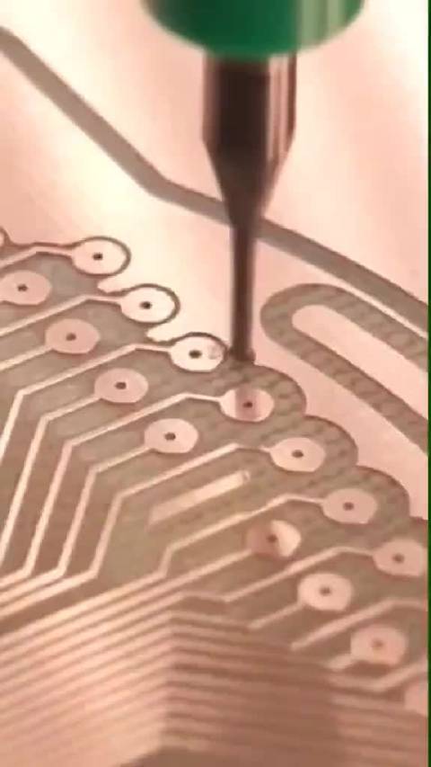 电路板雕刻机,又称PCB雕刻机|自动化|机械加工_新浪新闻