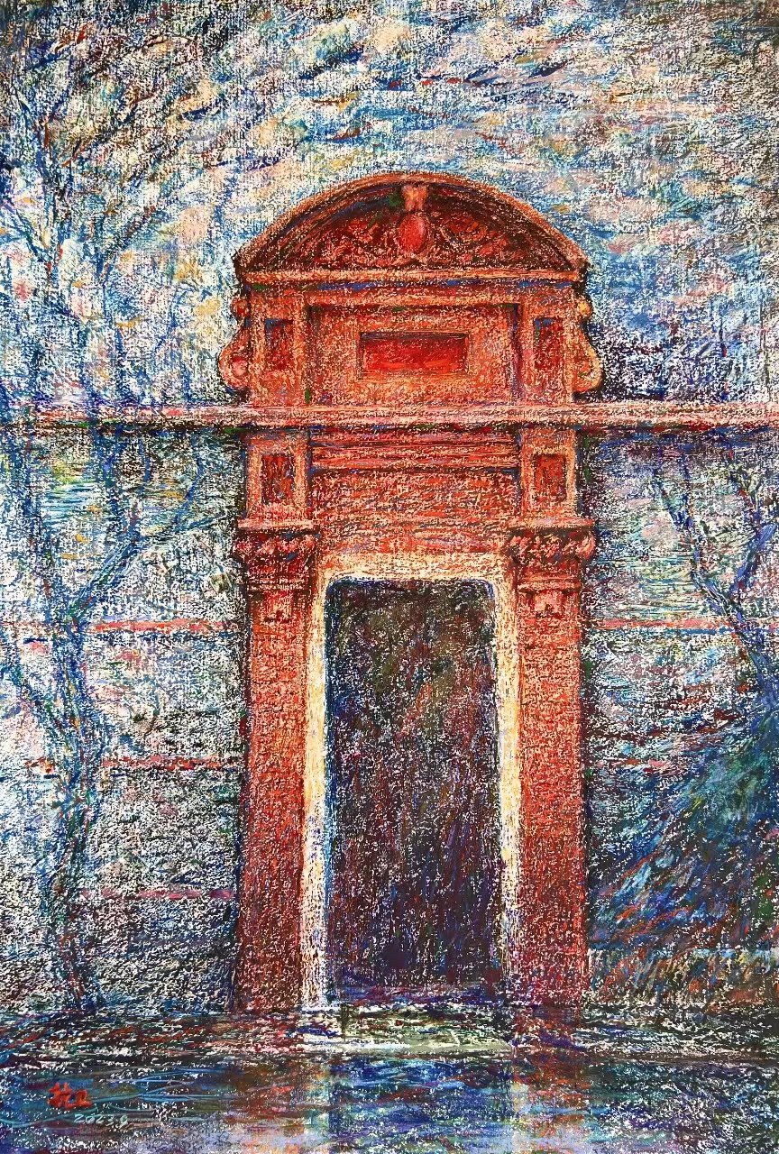 的各种老照片,以及艺术家们用画笔标绘的富有浪漫色彩的石库门油画