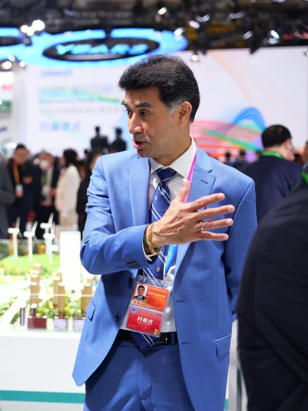 ge vernova以全新品牌形象亮相第六届进博会,助力中国绿色能源转型