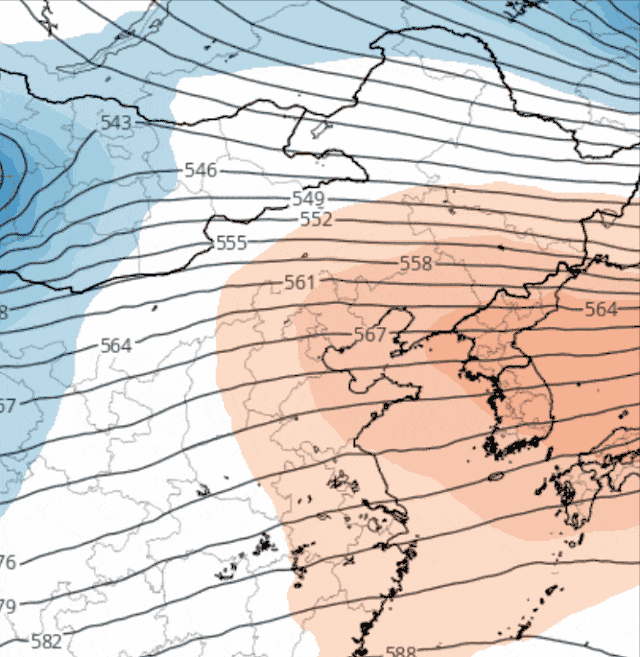 11月2日至7日，中西伯利亚低涡（图中蓝色旋转区域）从新疆北部开始向东向南横扫我国北方大部地区（图：ECMWF）