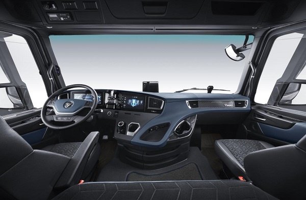 高端之上再造高端全新欧曼银河重塑干线物流运输新标杆