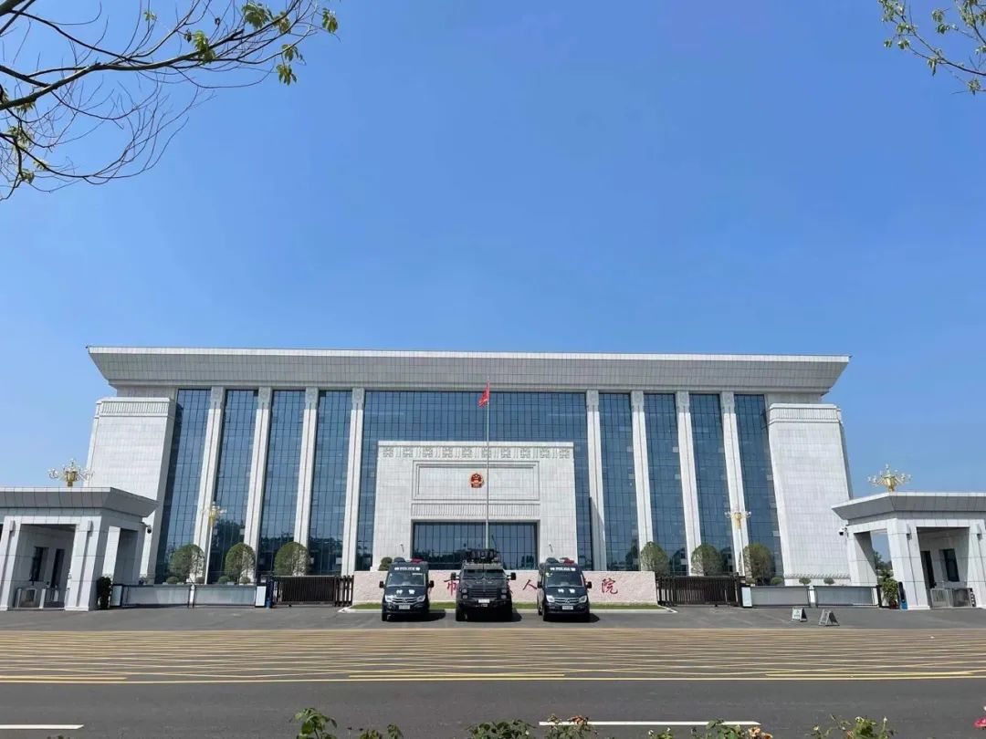 2023年8月,宋氏兄弟等人涉黑案件在南阳市法院开庭