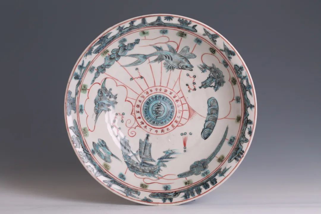 海外回流漳州窑珍品上海展出,看中国瓷器外销盛况|瓷器_新浪财经_新浪