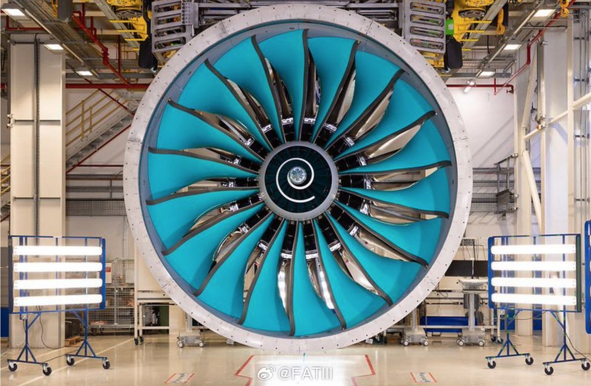 CF到底用的什么引擎 穿越火线的游戏引擎到底怎么样