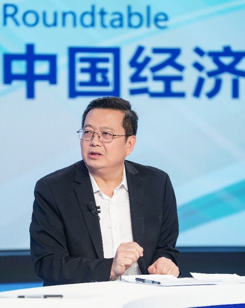 国家发展改革委民营经济发展局局长魏东.新华社记者 陈晔华 摄