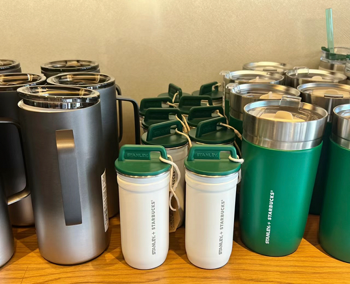 图 | 星巴克保温杯