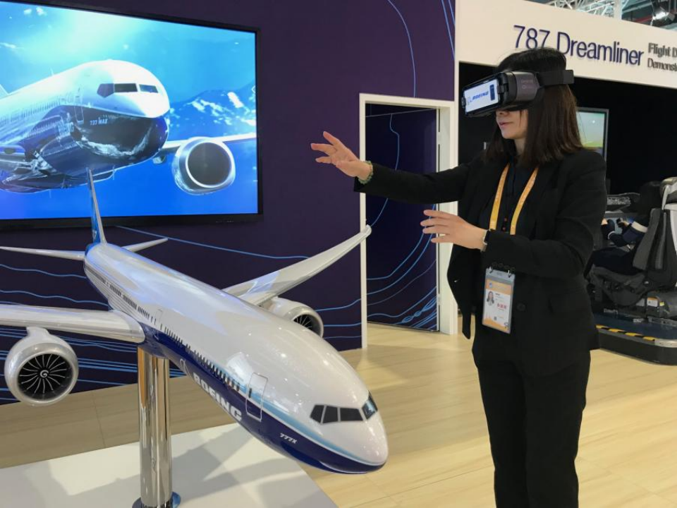 进博故事·展品会说话丨 波音"新家族"上演进博"返场秀"