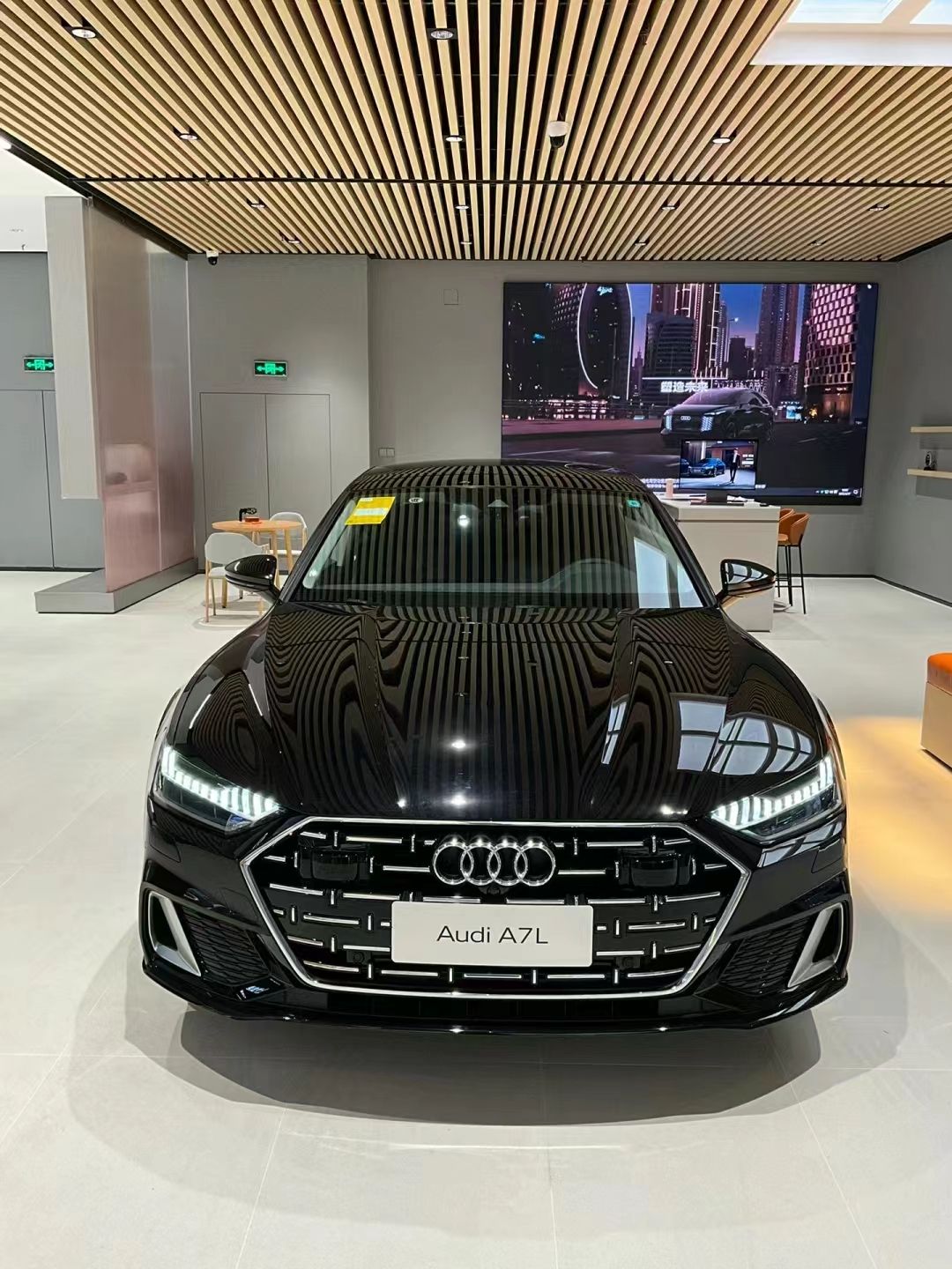 犹犹豫豫看了宝马奔驰最后入手了上汽奥迪a7l