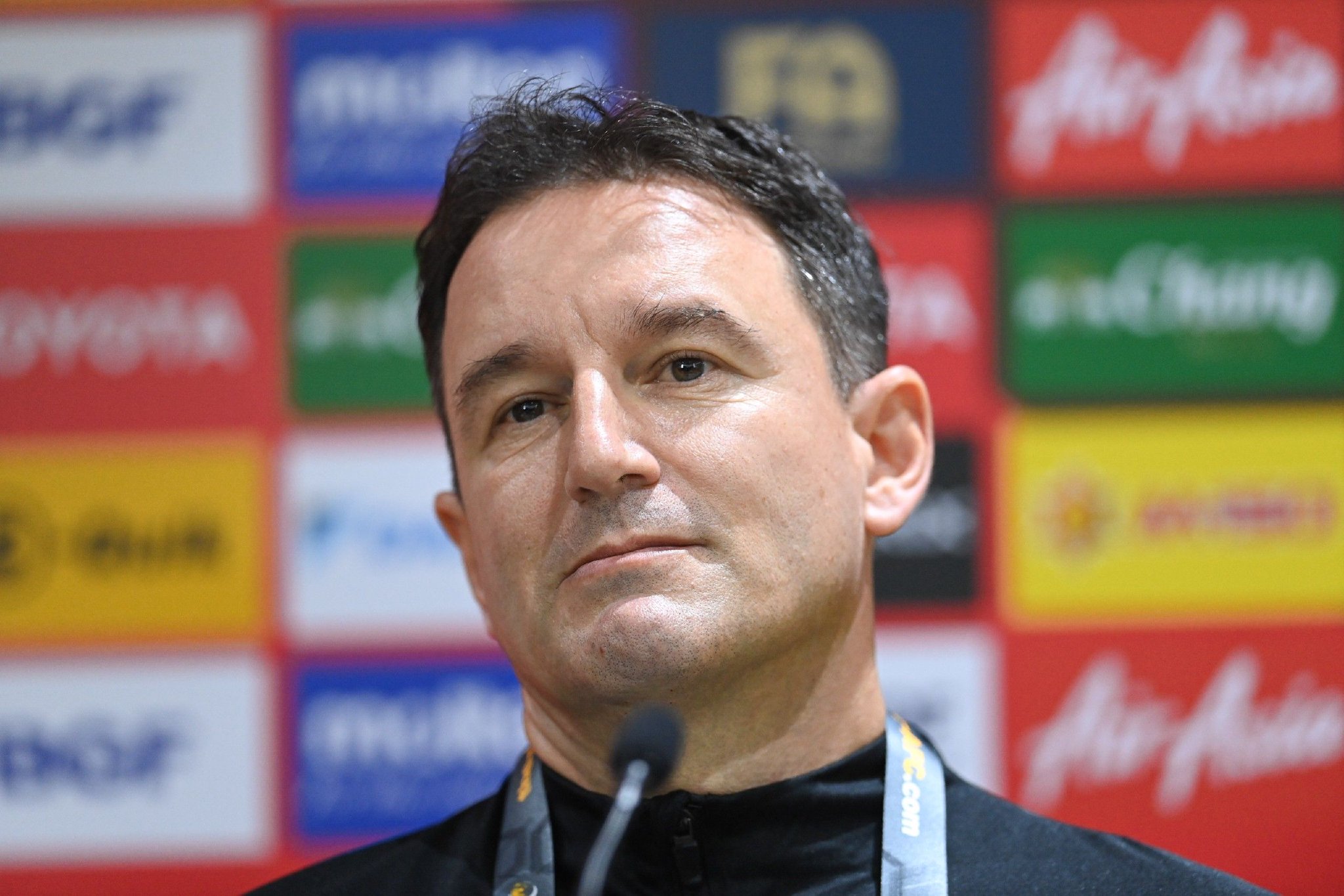 扬科维奇表示必胜泰国.