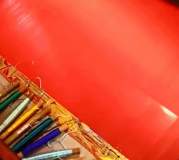 △“妆花缎”的织造过程