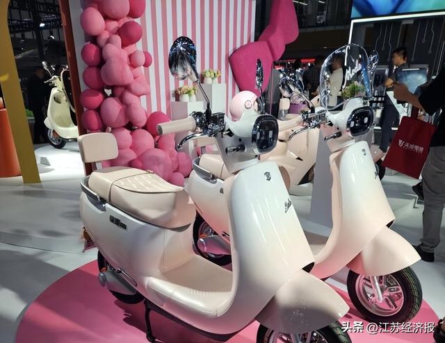 星光闪耀2023南京电动车展览会绿源三大技术卓尔不群