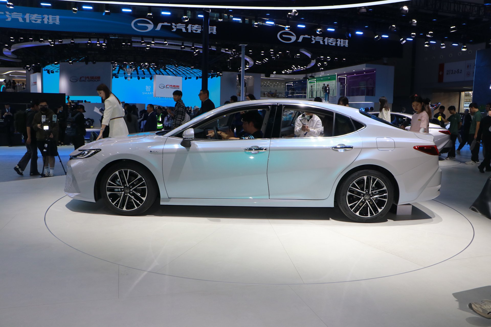 2023广州车展丰田第九代凯美瑞正式亮相