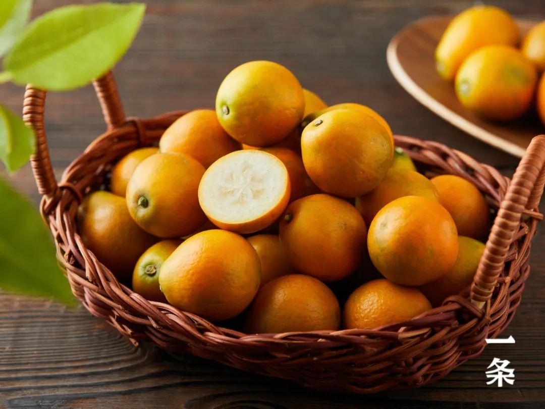 广西融安脆蜜金桔,皮薄汁多,富含维c,颗颗冰糖心_新浪财经_新浪网