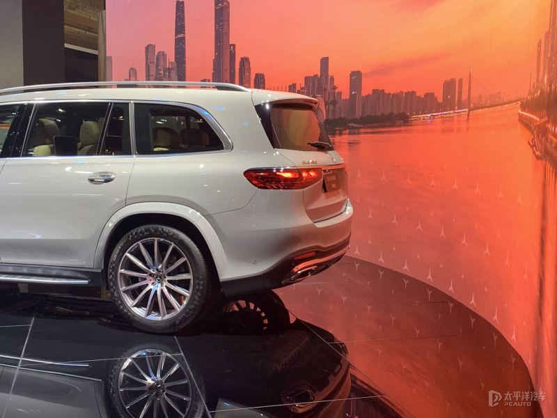 2023广州车展:新款奔驰gls亮相