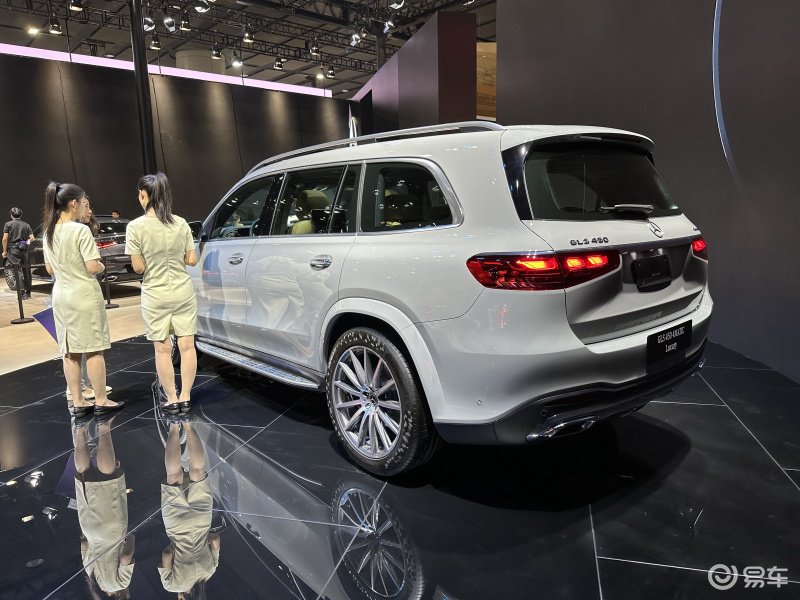 2023广州车展新款奔驰gls售10938万元起