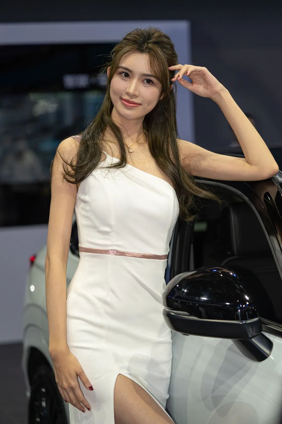 2023广州车展模特高清图-新浪汽车