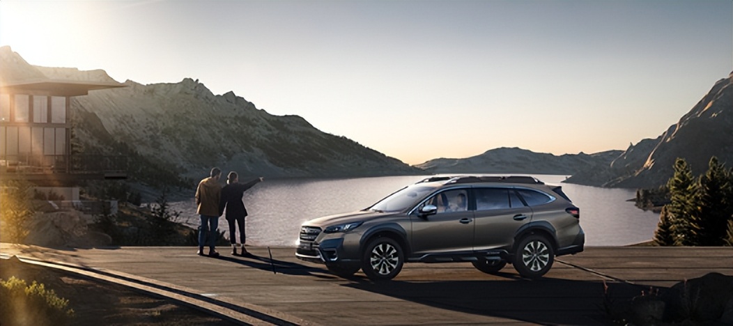 而斯巴鲁傲虎长宽高分别为4835mm,1840mm,1673mm,轴距达2745mm,车身