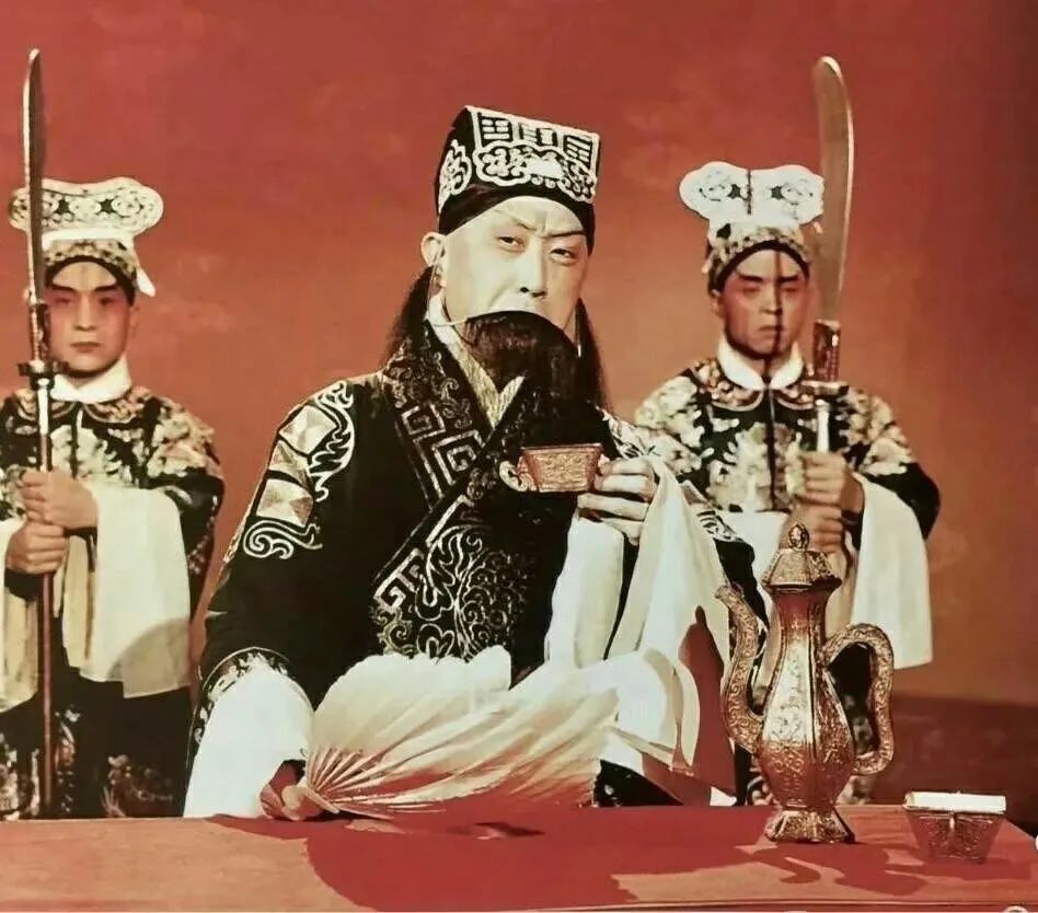 马连良《群英会》剧照.