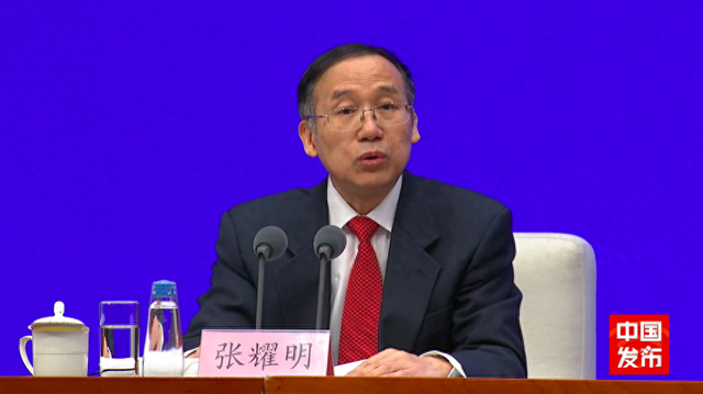 司法部立法一局局长张耀明应询介绍,司法部有序有力推进行政立法各项